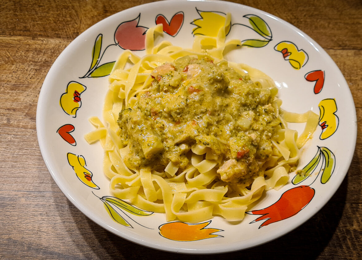 Romige tagliatelle met broccoli